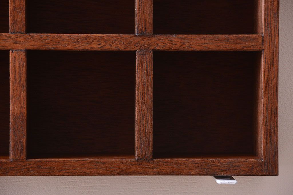 アンティーク家具　和製アンティーク　3×3　古い木製の壁掛けマス目棚(小)(1)