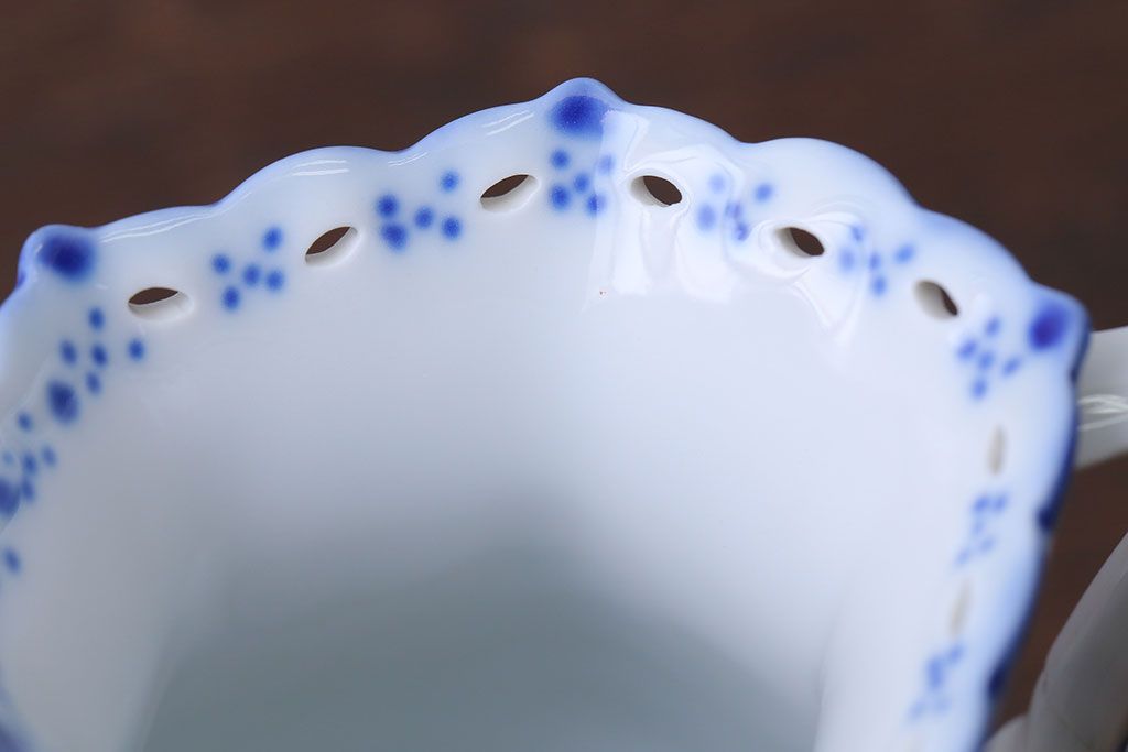 アンティーク雑貨　中古　ROYAL COPENHAGEN(ロイヤルコペンハーゲン)　BLUE FLUTED FULL LACE(ブルーフルーテッド・フルレース)　クリーマー(洋食器)