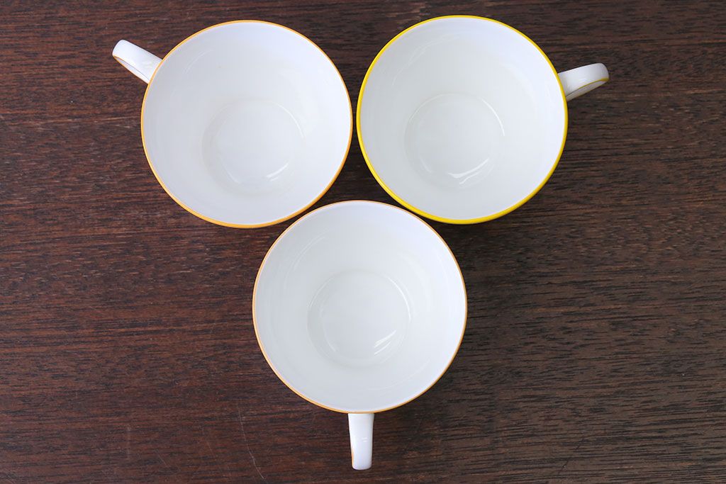 アンティーク雑貨　中古　イギリスMINTON(ミントン)　Peonies・poppies・blue landscape　カップ&ソーサー3客セット(洋食器)