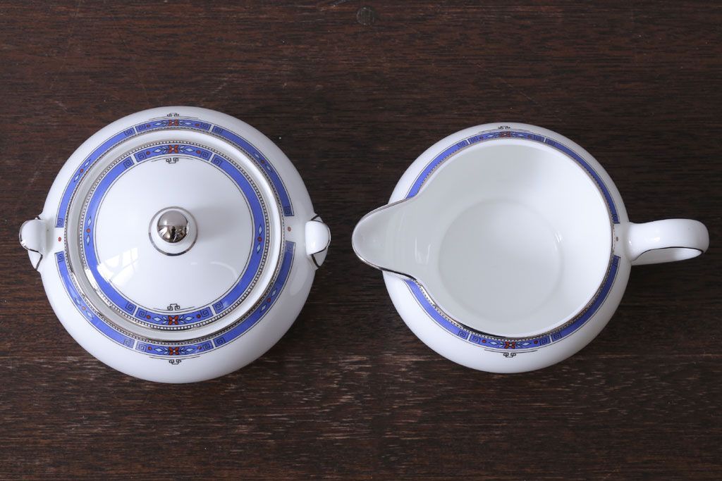 中古　イギリスWedgwood(ウェッジウッド)　キングスブリッジ　カップ&ソーサー・シュガー・クリーマー(洋食器)