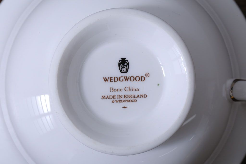 中古　イギリスWedgwood(ウェッジウッド)　キングスブリッジ　カップ&ソーサー・シュガー・クリーマー(洋食器)