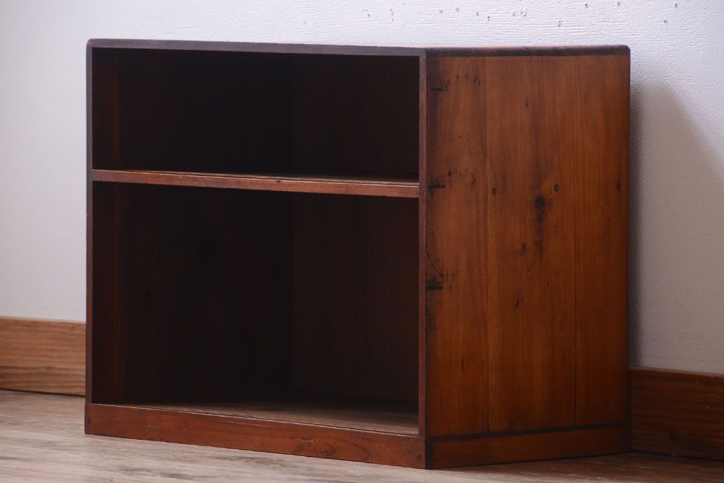 レトロ家具　昭和レトロ　古い木製の小さなオープンラックローボード(飾り棚)