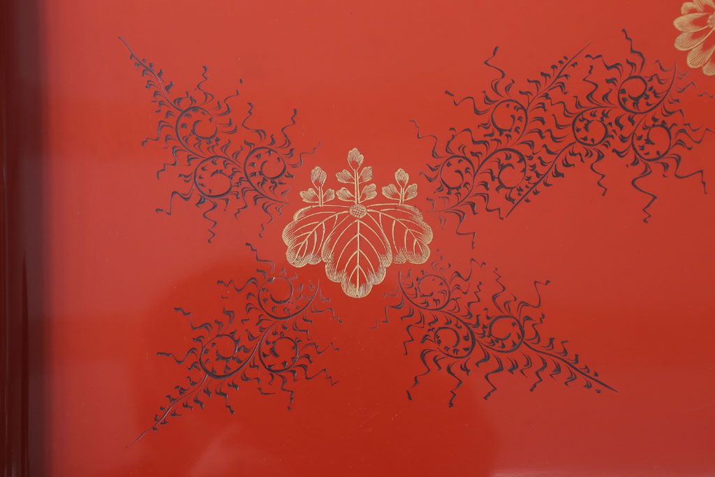 アンティーク雑貨　アンティーク　大正〜昭和初期　沈金蒔絵木製お膳5枚(漆器)(1)