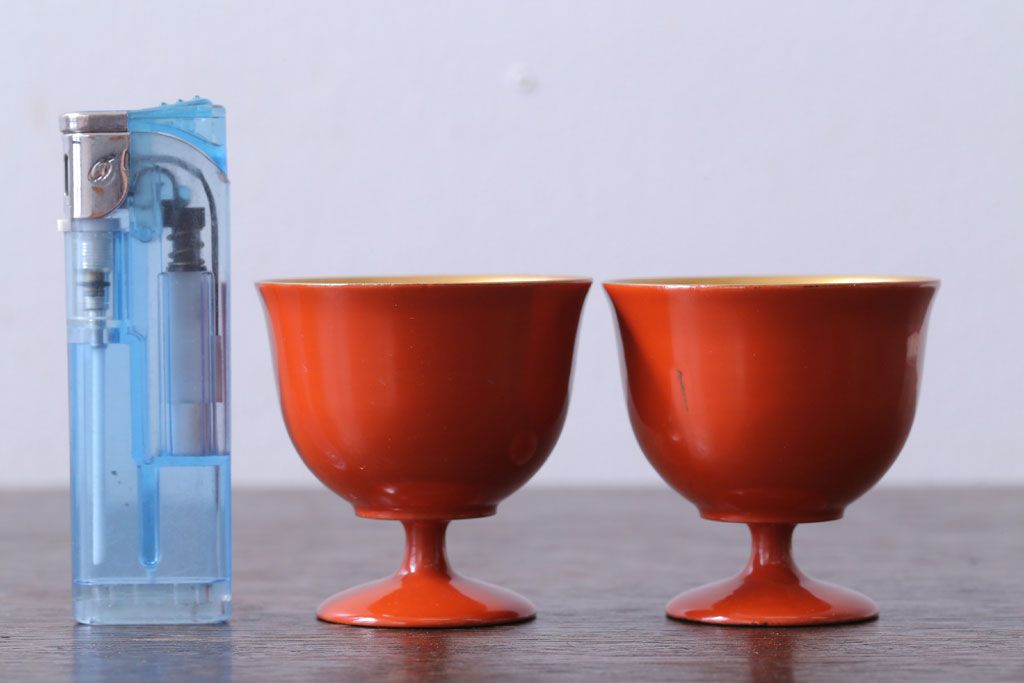 アンティーク雑貨　大正〜昭和初期　鶴亀の図　木製蒔絵盃2客(漆器・杯)