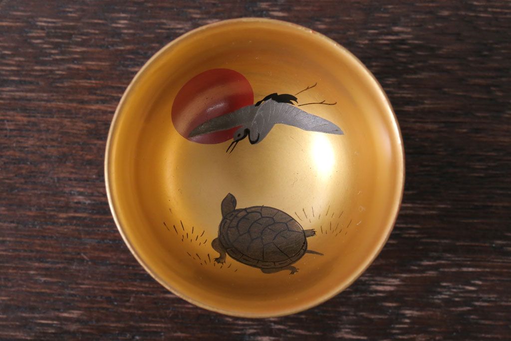 アンティーク雑貨　大正〜昭和初期　鶴亀の図　木製蒔絵盃2客(漆器・杯)