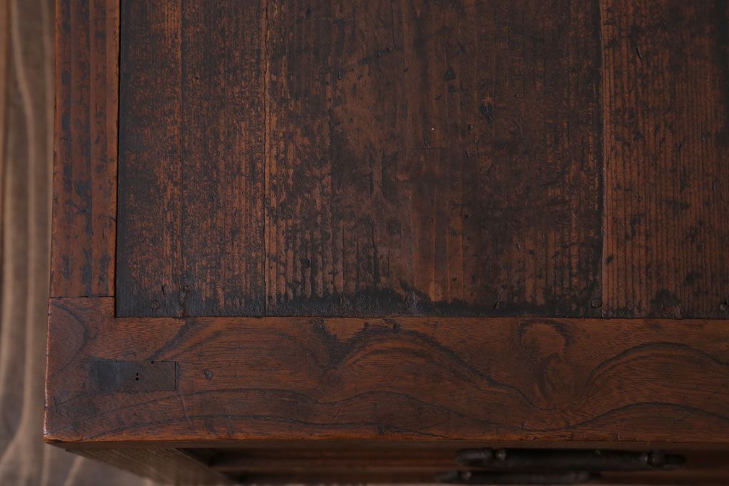 アンティーク家具　和製アンティーク　前面欅材!框が重厚な時代箪笥ローボード(引き出し・ローチェスト)(3)