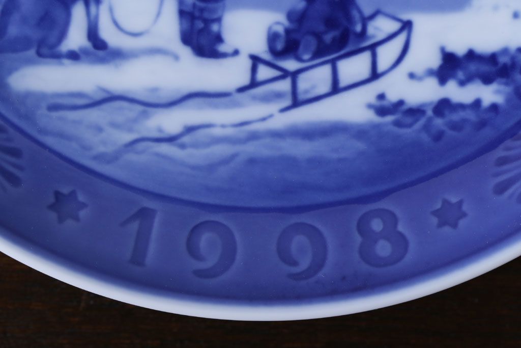 アンティーク雑貨　中古　ROYAL COPENHAGEN(ロイヤルコペンハーゲン)　イヤープレート　1998年