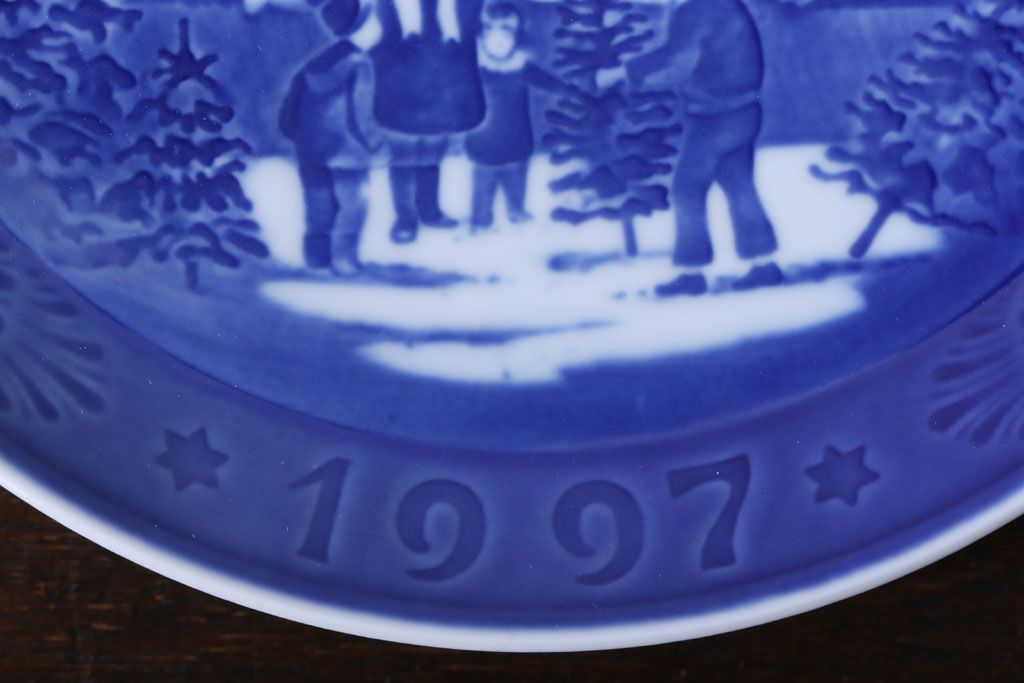 アンティーク雑貨　中古　ROYAL COPENHAGEN(ロイヤルコペンハーゲン)　イヤープレート　1997年
