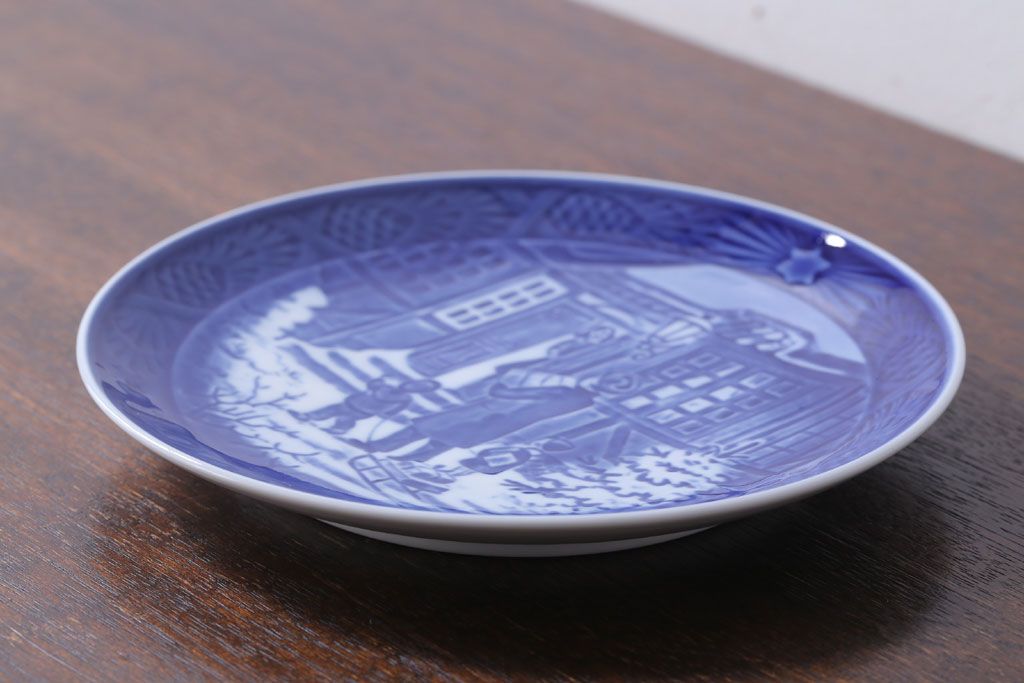 アンティーク雑貨　中古　ROYAL COPENHAGEN(ロイヤルコペンハーゲン)　イヤープレート　1994年