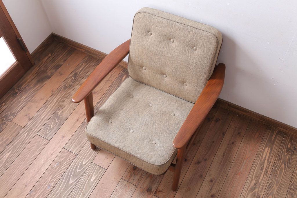 ヴィンテージ家具 北欧ビンテージ チーク材のイージーチェア(1人 ヴィンテージ家具 北欧ビンテージ チーク材のイージーチェア(1人