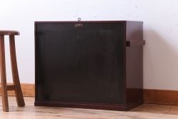 アンティーク家具　和製アンティーク　栗材製!慳貪扉の収納箱(収納棚)