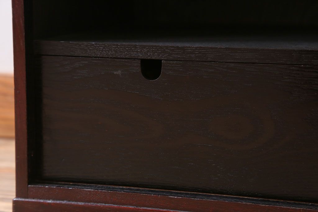 アンティーク家具　和製アンティーク　栗材製!慳貪扉の収納箱(収納棚)