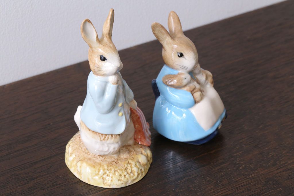 アンティーク雑貨　中古　ROYAL ALBERT(ロイヤルアルバート)　ピーターラビット　フィギュリン　2点セット