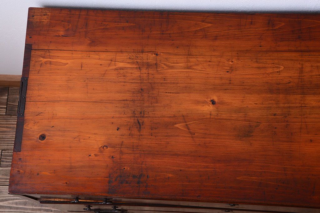 アンティーク家具　和製アンティーク　前面欅材!小さな衣装箪笥ローボード(半箪笥)(2)