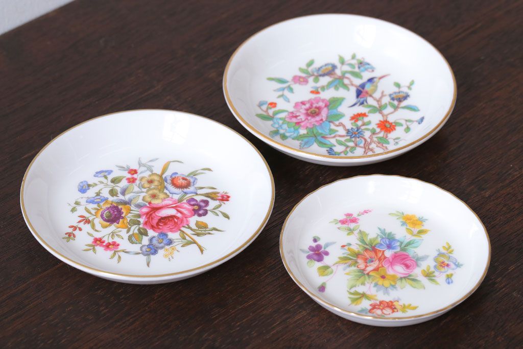 アンティーク雑貨　中古　MINTON (ミントン)など花柄の小皿3枚セット(洋食器)