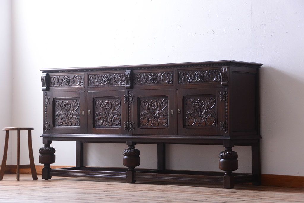 ヴィンテージ家具　イギリスビンテージ　JAYCEE FUNITURE(ジェイシー・ファニチャー)　サイドボード