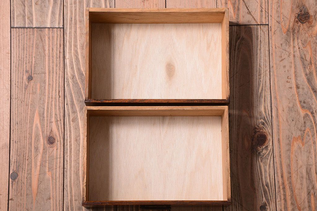 アンティーク家具　和製アンティーク　モールガラス入り!古い木の重ね茶棚(茶箪笥)
