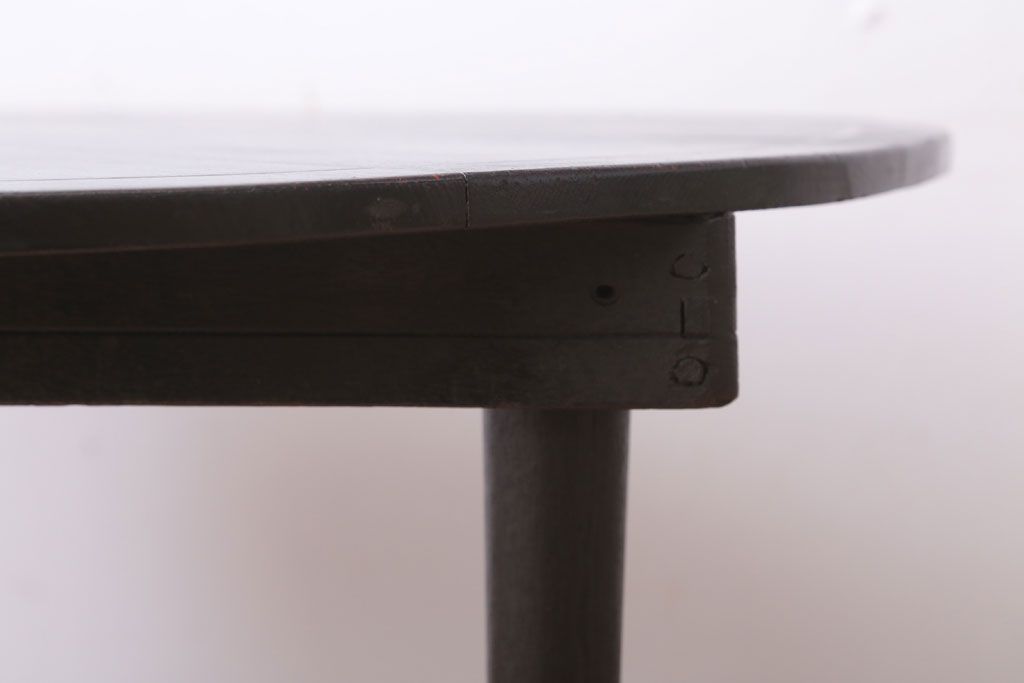 レトロ家具　昭和レトロ　古い木製のラウンドセンターテーブル(ちゃぶ台)(1)