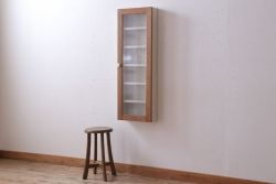 アンティーク家具　アンティークペイント　気泡ガラス扉!お洒落な縦型壁掛け戸棚(2)