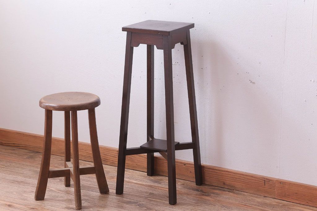レトロ家具　和製アンティーク　古いナラ材のレトロな花台
