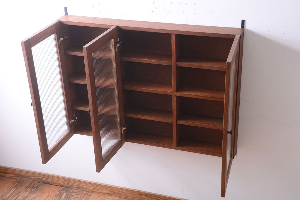 アンティーク家具　アンティーク　壁掛けキャビネット(収納棚)(2)