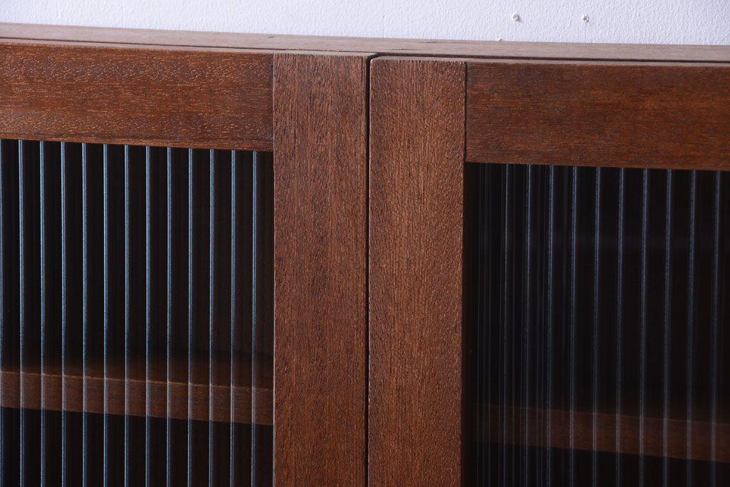 アンティーク家具　アンティーク　壁掛けキャビネット(収納棚)(2)
