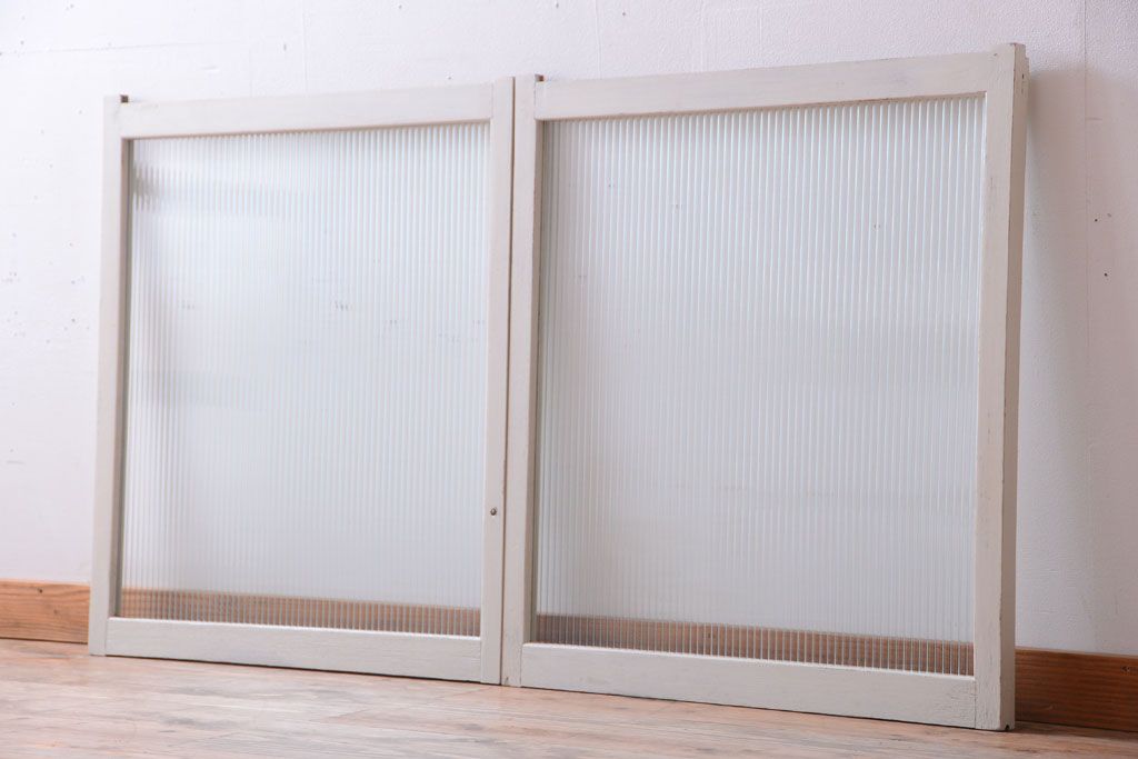 アンティークペイント　モールガラス入りの引き戸2枚セット(ガラス戸・窓)