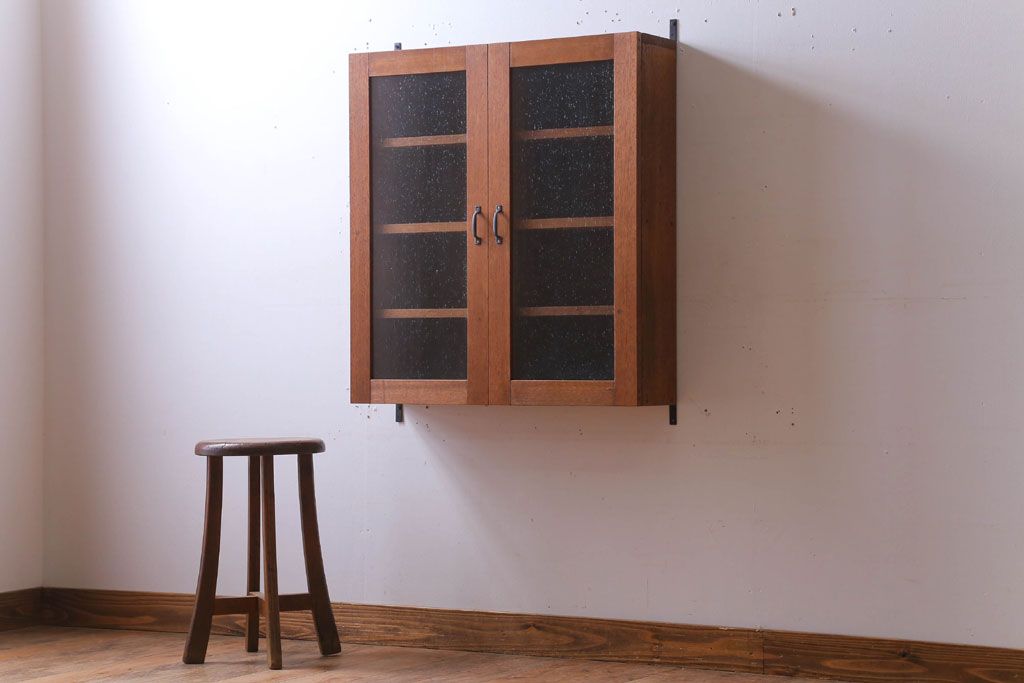 【A様加工費込みご決済用】アンティーク　気泡ガラス入り!古い木のシンプルな壁掛け戸棚(2)