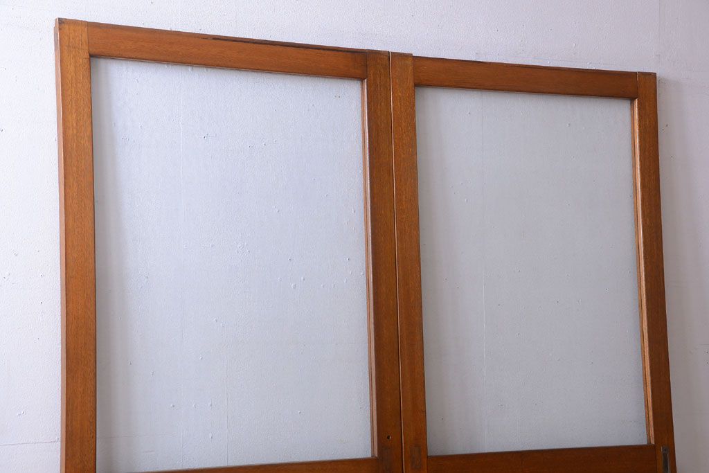 昭和レトロ 気泡ガラス入り!古い木製引き戸2枚セット | ラフジュ工房 昭和レトロ 気泡ガラス入り!古い木製引き戸2枚セット | ラフジュ工房