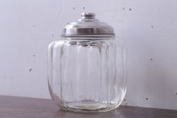 アンティーク雑貨　昭和レトロ　蓋付きのアンティークガラス瓶(キャンディーポット)
