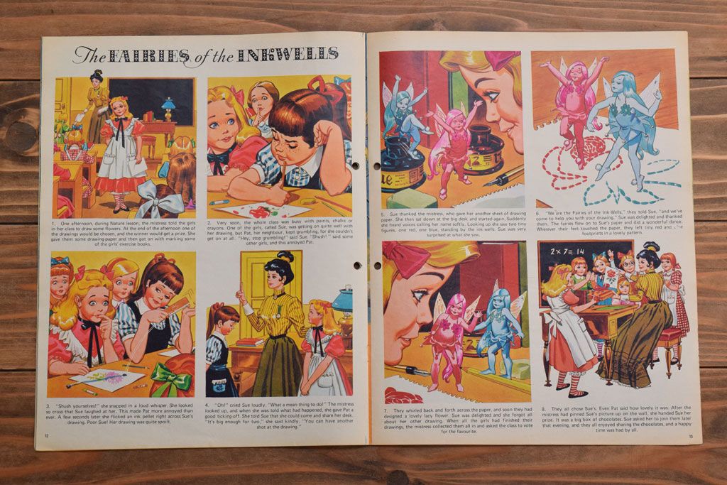 アンティーク雑貨　イギリスビンテージ　1972年　Once Upon a Time 児童雑誌(絵本)4冊セット