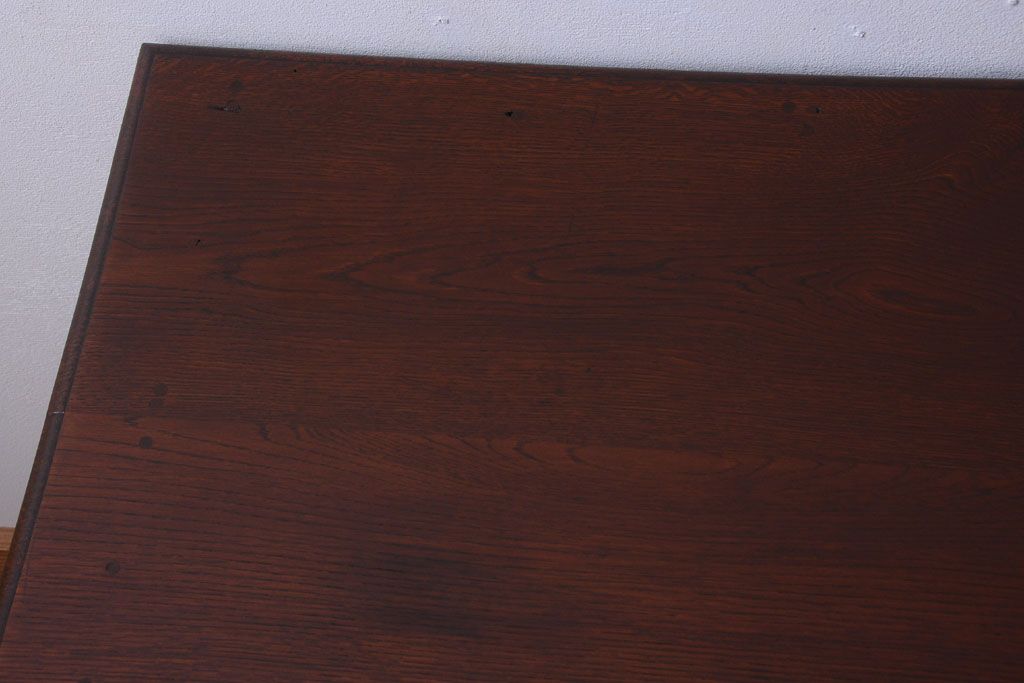 アンティーク家具　大正ロマン　透かし彫り!古いナラ材の上質な片袖机(デスク)