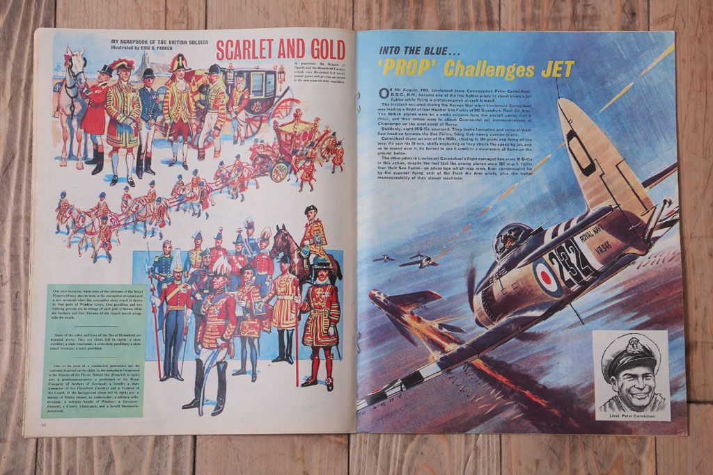 アンティーク雑貨　イギリスビンテージ　1967年　LOOK AND LEARN 児童雑誌(コミック)5冊セット