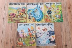 アンティーク雑貨　イギリスビンテージ　1972年　Once Upon a Time 児童雑誌(絵本)5冊セット(2)