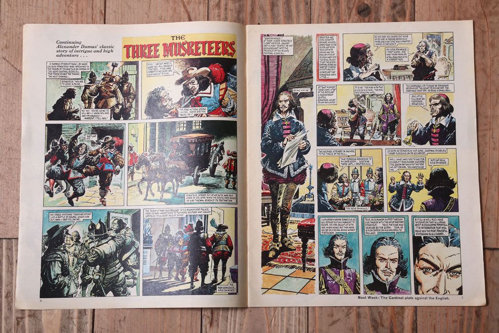 アンティーク雑貨　イギリスビンテージ　1967年　LOOK AND LEARN 児童雑誌(コミック)5冊セット(2)
