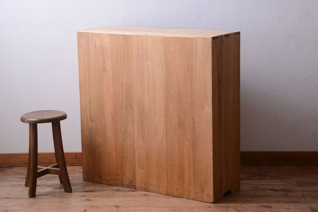 アンティーク 総桐材!上品な木味薬箪笥(桐箪笥、桐たんす)(定価
