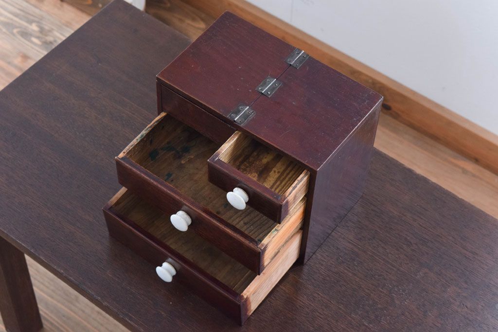 アンティーク雑貨　和製アンティーク　古い木の裁縫箱(小引き出し)