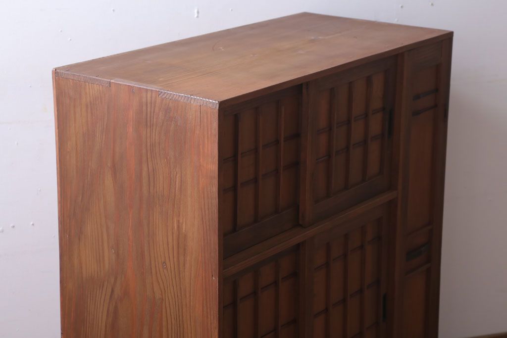 レトロ家具 昭和レトロ 古い木製の収納棚(下駄箱) | ラフジュ工房 レトロ家具 昭和レトロ 古い木製の収納棚(下駄箱) | ラフジュ工房