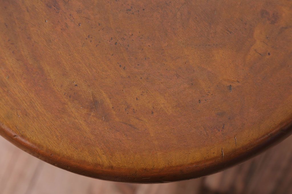 レトロ家具　アンティーク　レトロでかわいい古い木のおしゃれな丸スツール