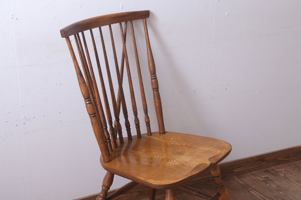 中古　キツツキマーク　飛騨産業　ナラ材のウィンザーチェア(1)(ウインザーチェア)