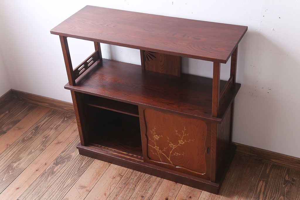 アンティーク家具　和製アンティーク　高級杉材!蒔絵が美しい茶棚(茶箪笥・飾り棚)