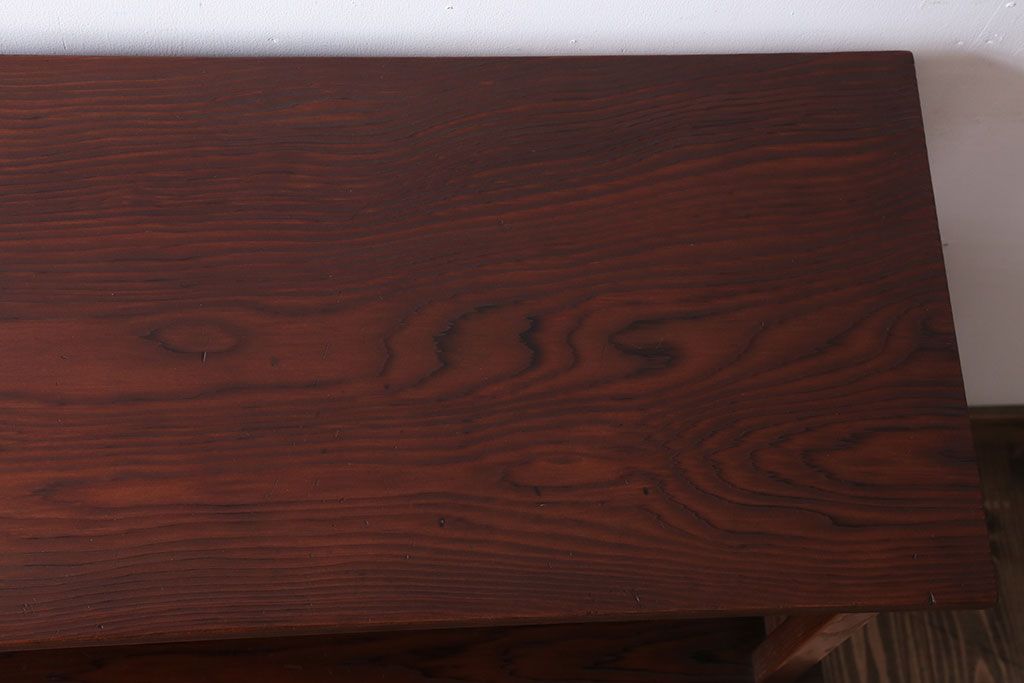 アンティーク家具　和製アンティーク　高級杉材!蒔絵が美しい茶棚(茶箪笥・飾り棚)