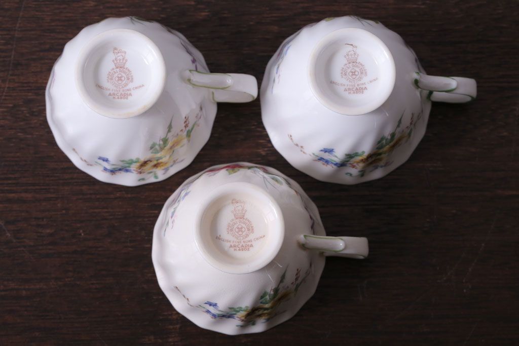 中古 イギリス ROYAL DOULTON(ロイヤルドルトン)　アルカディア　デミタスカップ&ソーサー3客(洋食器)