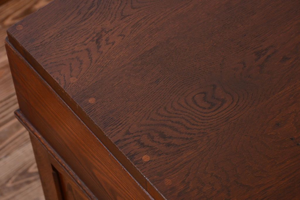 アンティーク家具　アンティーク　シンプルでおしゃれなナラ材製両袖机