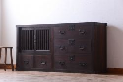 アンティーク家具　古民具・骨董　明治期　和モダンスタイル!収納箪笥ローボード(水屋箪笥、テレビ台、キャビネット、収納棚)(2)