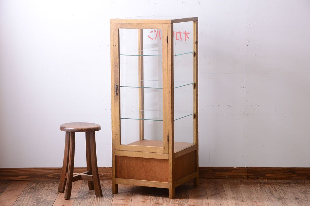 レトロ家具　昭和レトロ　オカザキパン　脚付き!古い縦型ガラスケース