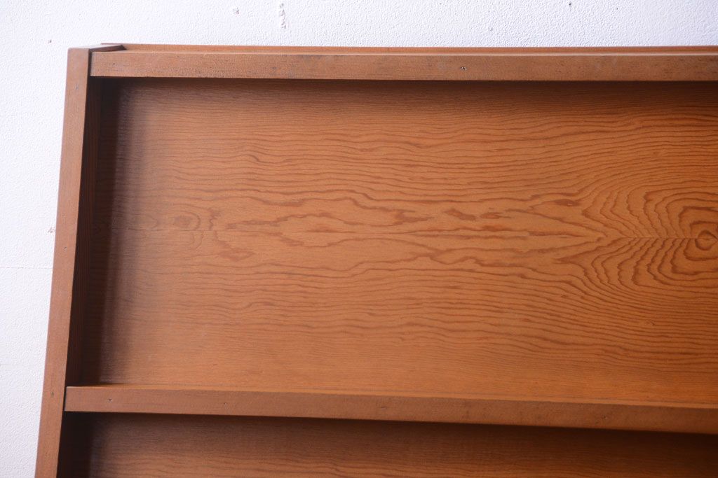 ヴィンテージ家具　ビンテージ　古い書店　木製の本棚(飾り棚)