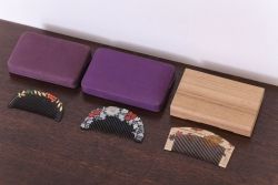 アンティーク雑貨　アンティーク　大正〜昭和期　古い蒔絵櫛(くし)など3点セット