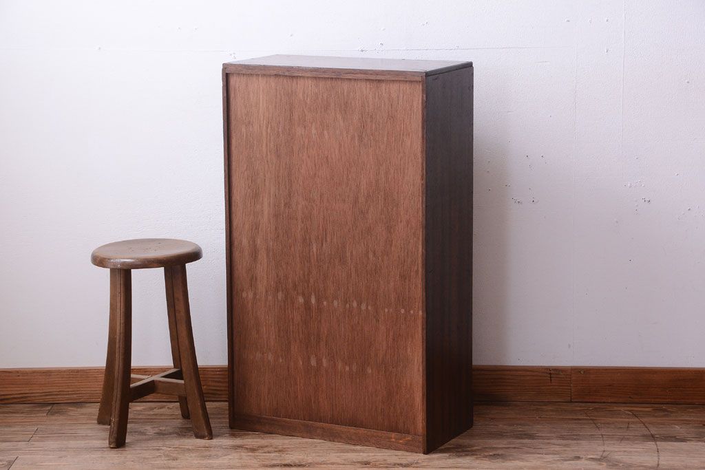 レトロ家具　昭和レトロ　古い木製のアンティーク本箱(ブックケース)