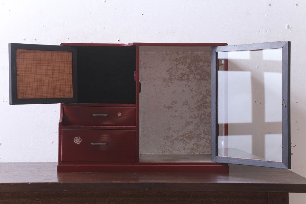 レトロ家具　昭和レトロ　ショーケース付き!小さな収納棚